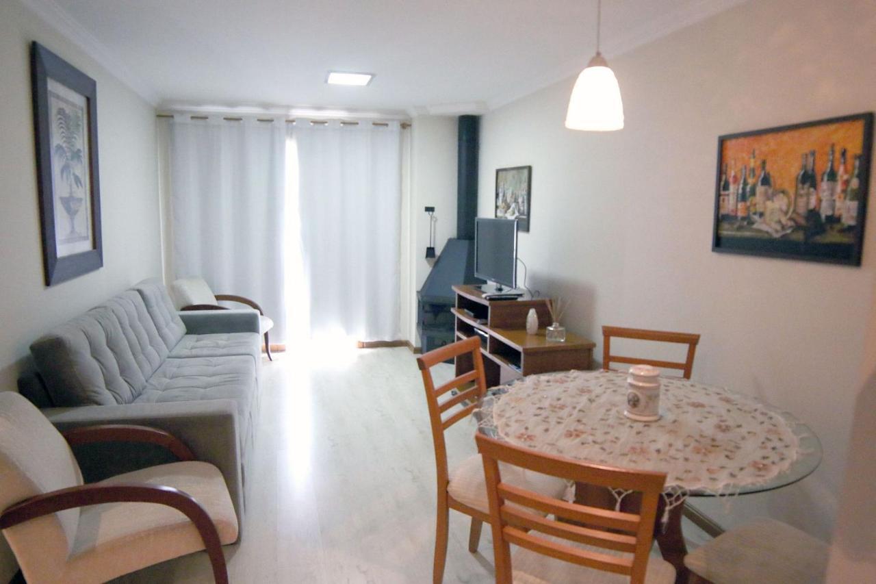Charmoso Apartamento No Centro De Gramado Apartment Ngoại thất bức ảnh